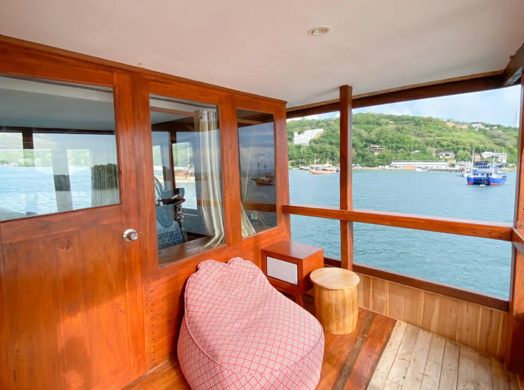 Kanhaloka - Master Ocean Cabin - Open Trip - Labuan Bajo - KiakiaTourId 2