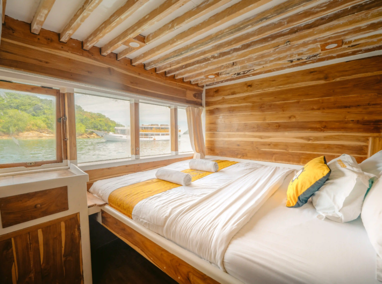 NK Jaya 1 - Full OCean Cabin - Open Trip - Labuan Bajo - KiakiaTourId 1