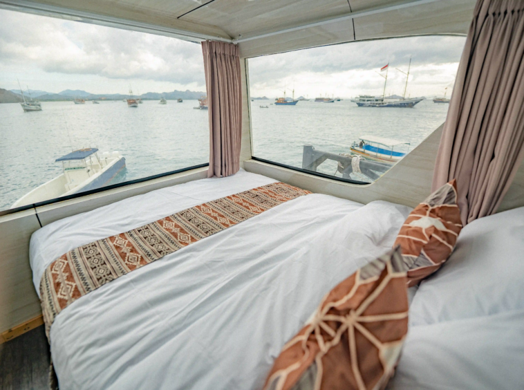 Ocean Angel- VIP Full Ocean Cabin - Open Trip - Labuan Bajo - KiakiaTourId 4