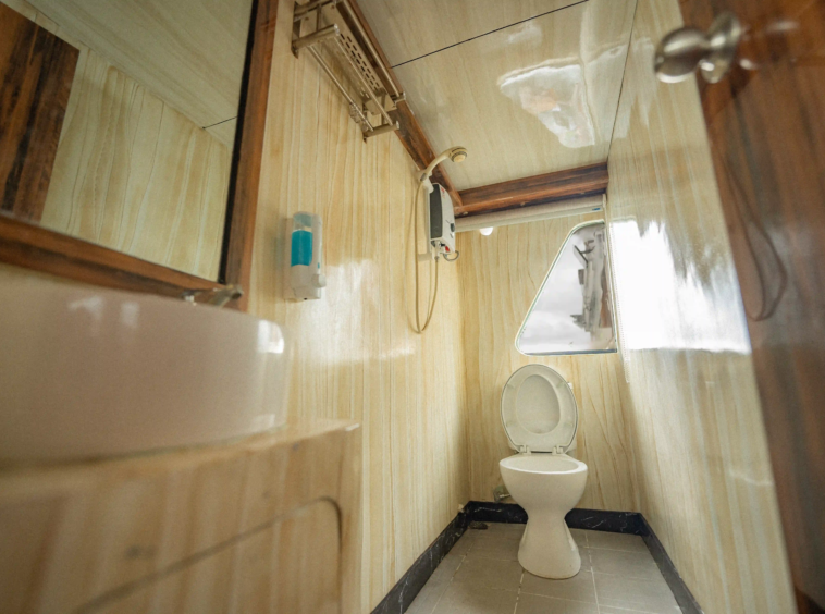 Ocean Angel- VIP Full Ocean Cabin - Open Trip - Labuan Bajo - KiakiaTourId 6